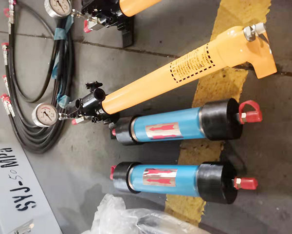 SYJ-70手動(dòng)液壓注脂器